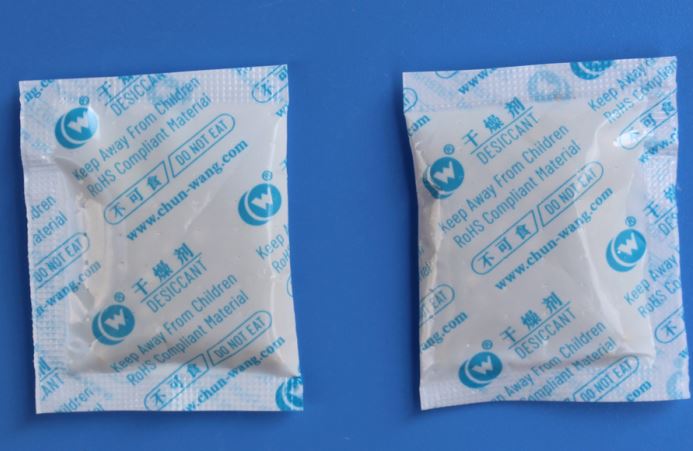 Clay desiccant