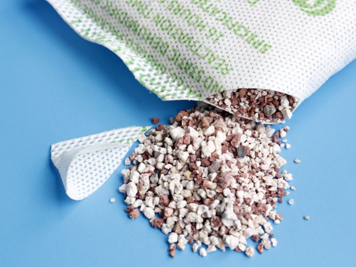Montmorillonite Clay Desiccant DMF Free